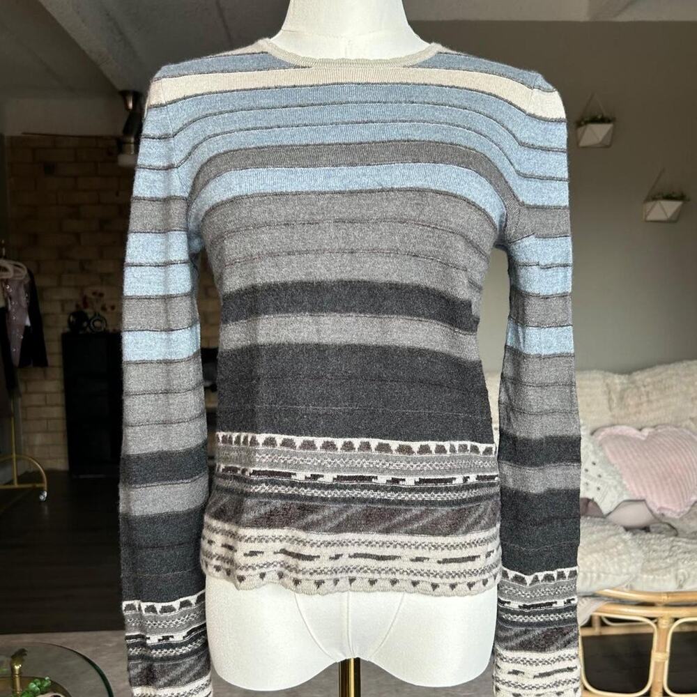 Unbranded 100 wool sweater made in Italy